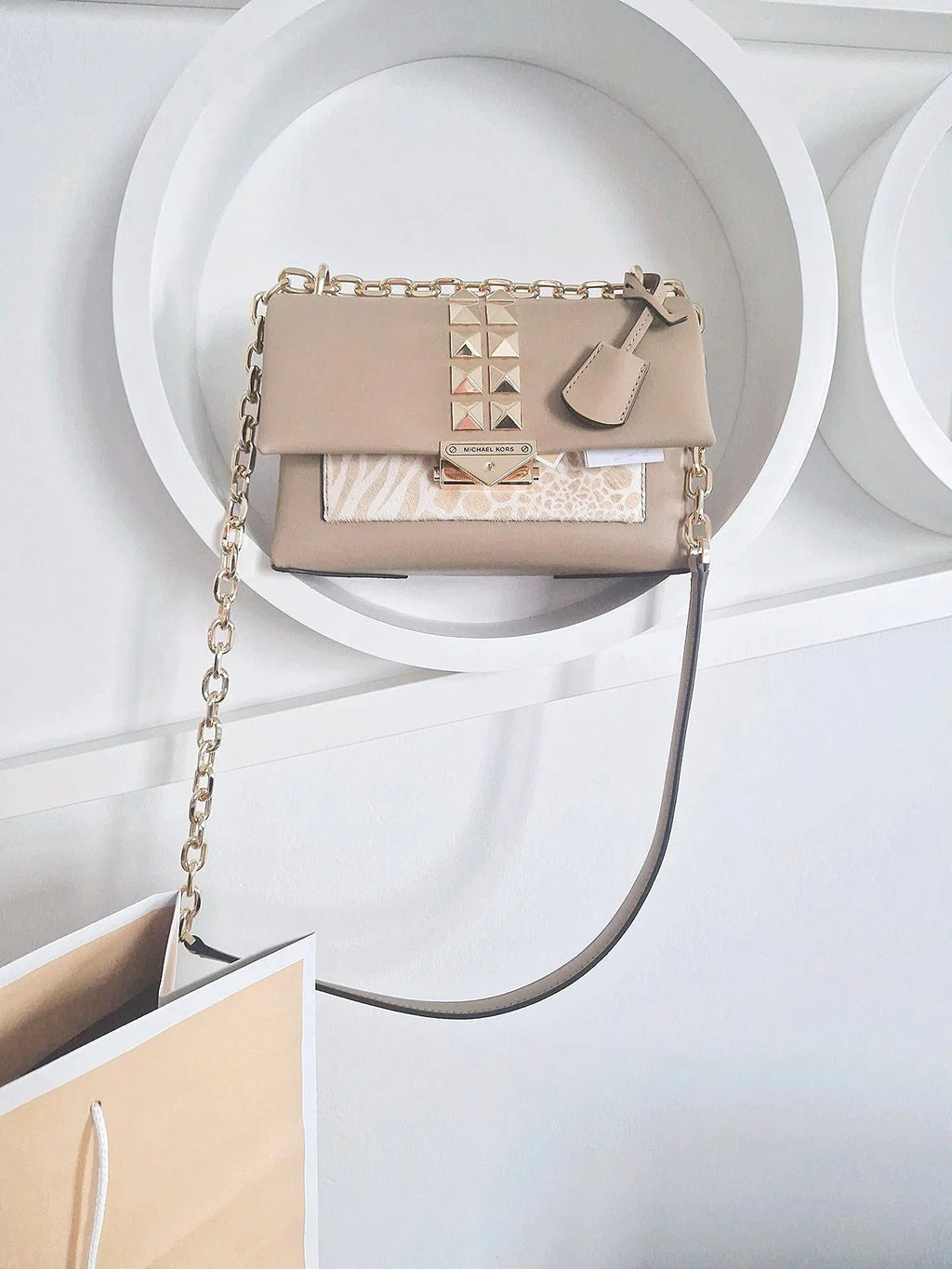 Michael Kors Handbag Flap Camel