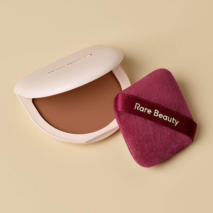 Rare Beauty Soft Touch Setting Powder & Baking Puff Duo