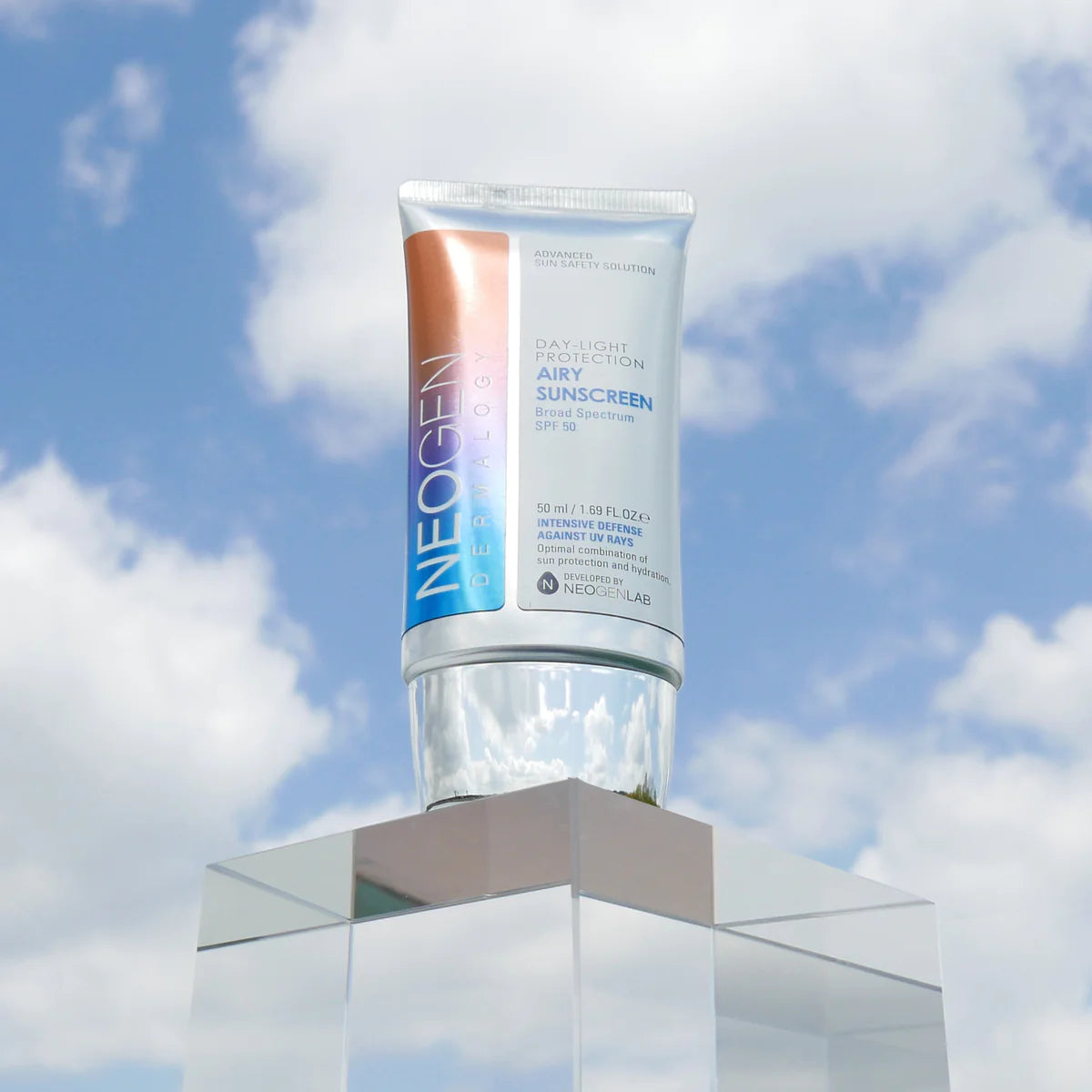 NEOGEN Dermalogy Day- Light Protection Airy Sunscreen SPF50